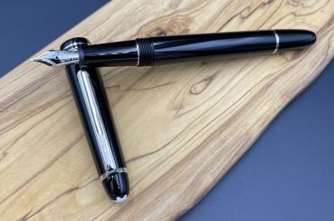 Montblanc Meisterstück Platinum-Coated Classique Füllfederhalter