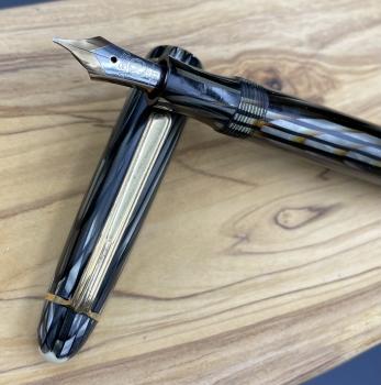 MONTBLANC MEISTERSTUCK 144-Grau gestreiften Cell-pif-1950 C.