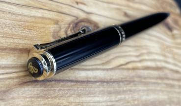 Pelikan Souverän D300 schwarz