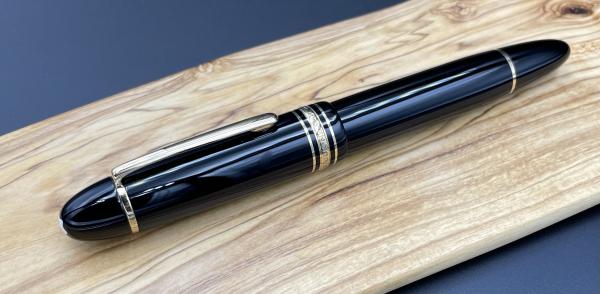 Montblanc Meisterstück 149 "Zigarre" Gold-Coated Füllfederhalter